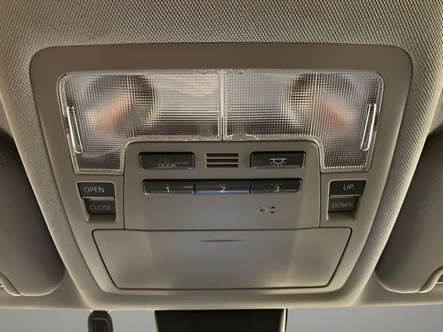 2019 Toyota Highlander Base