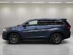 2019 Toyota Highlander Base