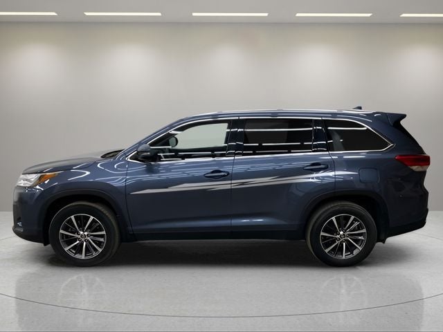 2019 Toyota Highlander Base
