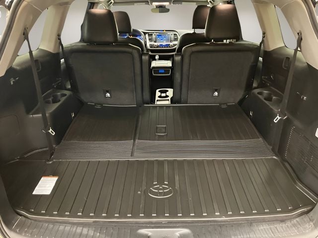 2019 Toyota Highlander Base