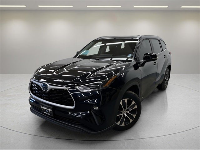 2023 Toyota Highlander Hybrid XLE