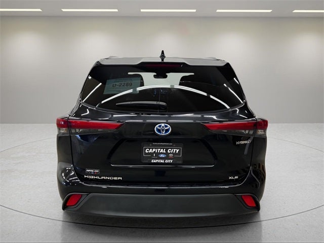 2023 Toyota Highlander Hybrid XLE