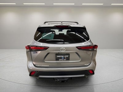 2026 Toyota Highlander Hybrid XLE