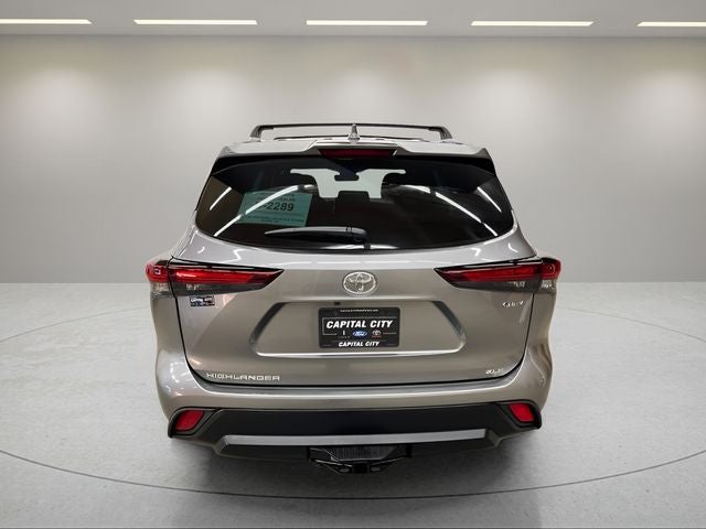 2026 Toyota Highlander Hybrid XLE