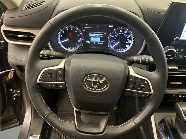 2024 Toyota Highlander Base
