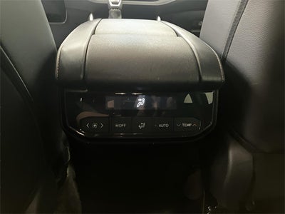 2024 Toyota Highlander Base