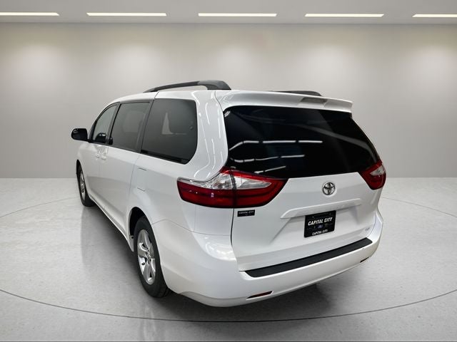 2017 Toyota Sienna L 7 Passenger