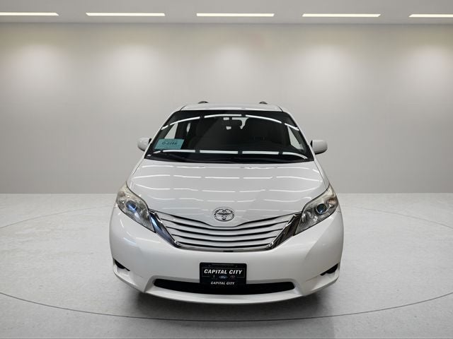 2017 Toyota Sienna L 7 Passenger