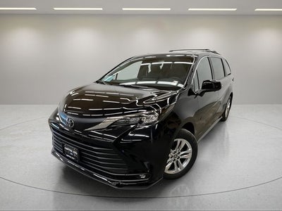 2026 Toyota Sienna XLE 7 Passenger