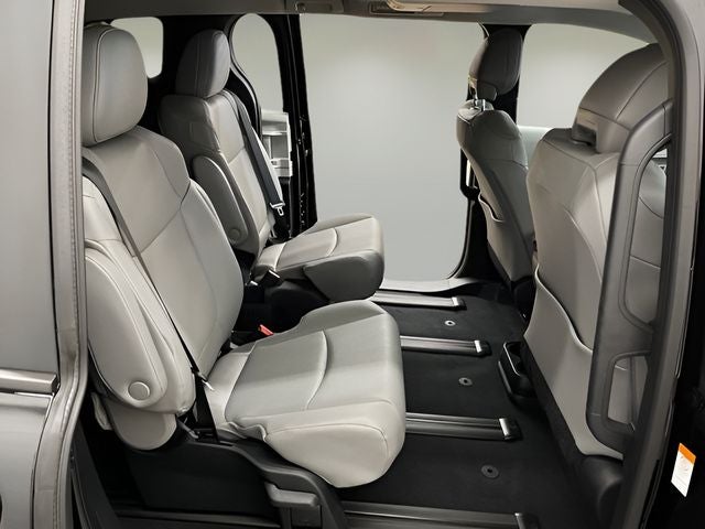 2026 Toyota Sienna XLE 7 Passenger