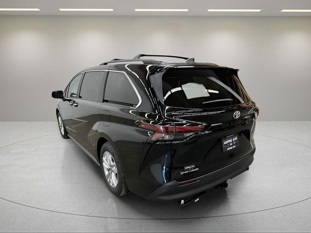 2026 Toyota Sienna XLE 7 Passenger