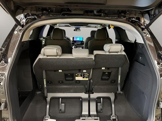 2026 Toyota Sienna XLE 7 Passenger