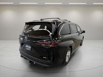 2026 Toyota Sienna XLE 7 Passenger