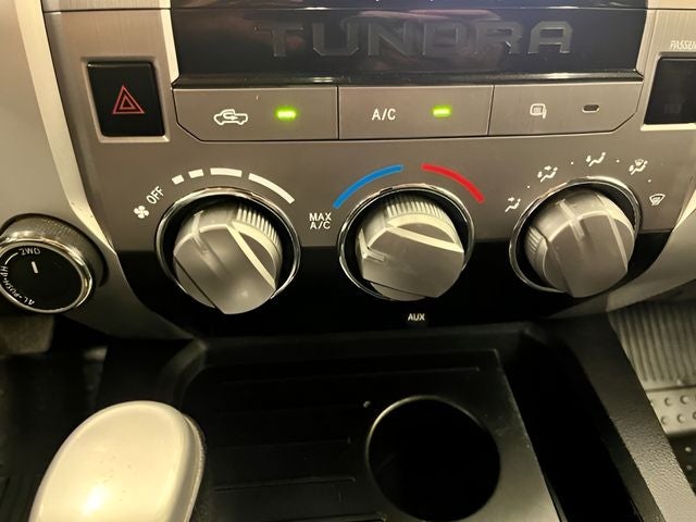 2016 Toyota Tundra Base