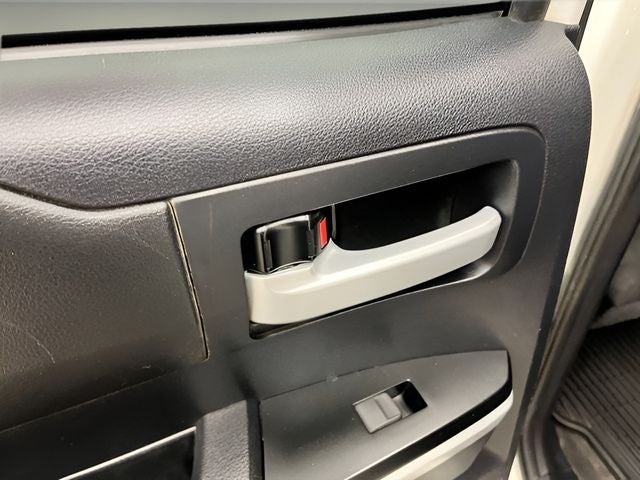 2016 Toyota Tundra Base