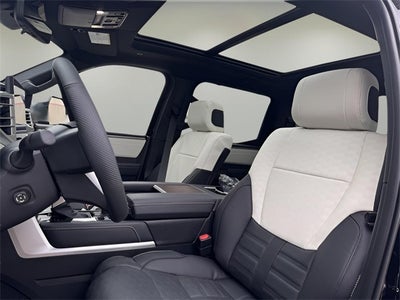 2025 Toyota Tundra Hybrid Capstone