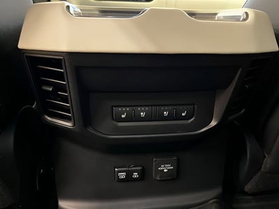 2023 Toyota Tundra Hybrid Capstone