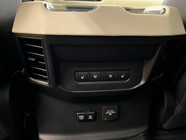 2023 Toyota Tundra Hybrid Capstone