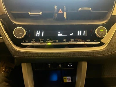 2023 Toyota Corolla Cross XLE