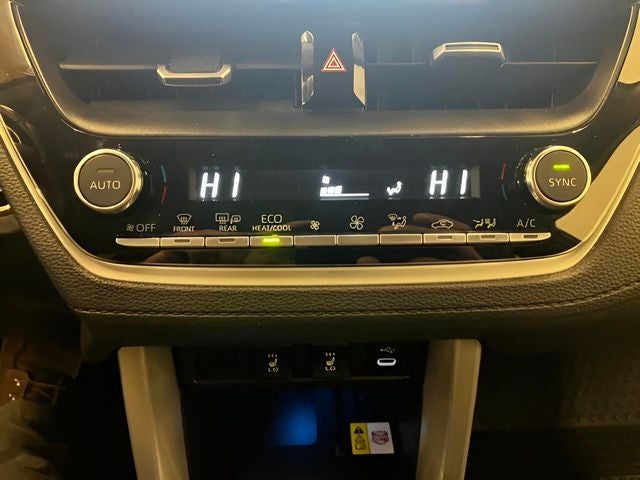 2023 Toyota Corolla Cross XLE