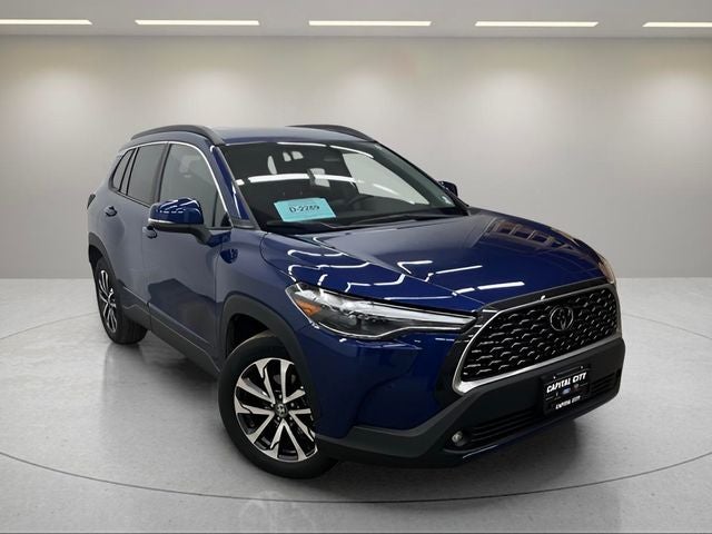 2023 Toyota Corolla Cross XLE