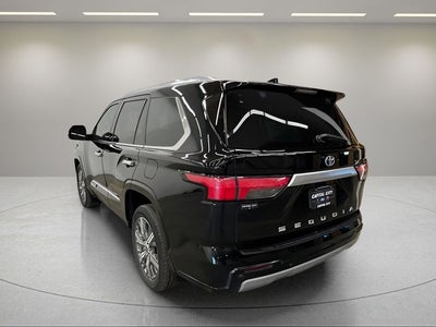 2023 Toyota Sequoia Capstone