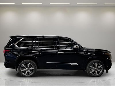 2023 Toyota Sequoia Capstone