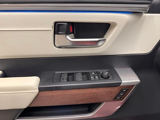 2023 Toyota Sequoia Capstone