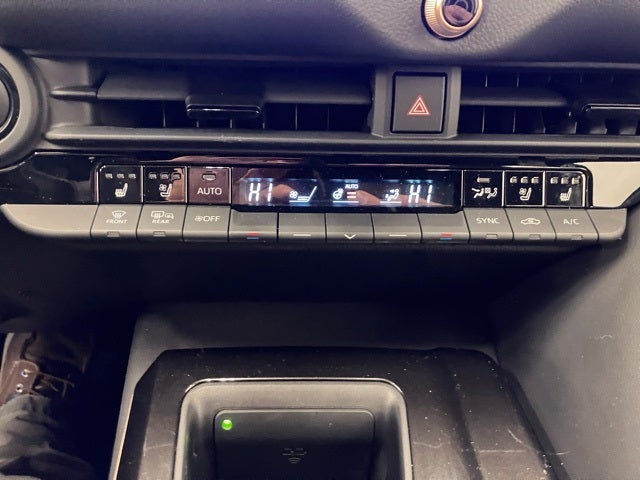 2025 Toyota Crown Signia Limited