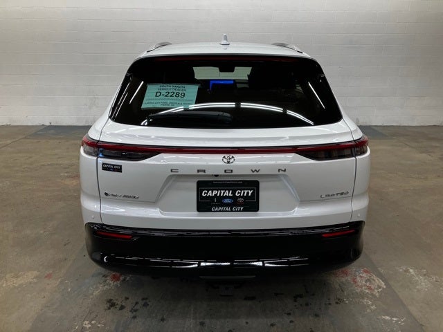 2025 Toyota Crown Signia Limited