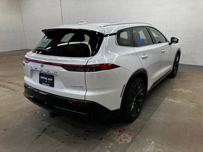 2025 Toyota Crown Signia Limited