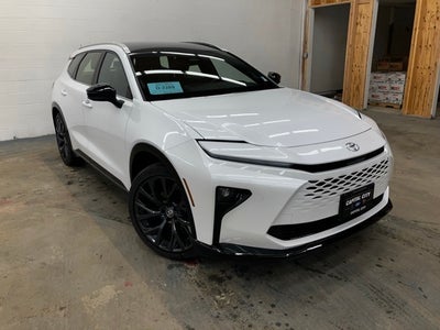 2025 Toyota Crown Signia Limited