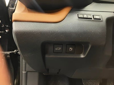 2025 Toyota Crown Signia Limited