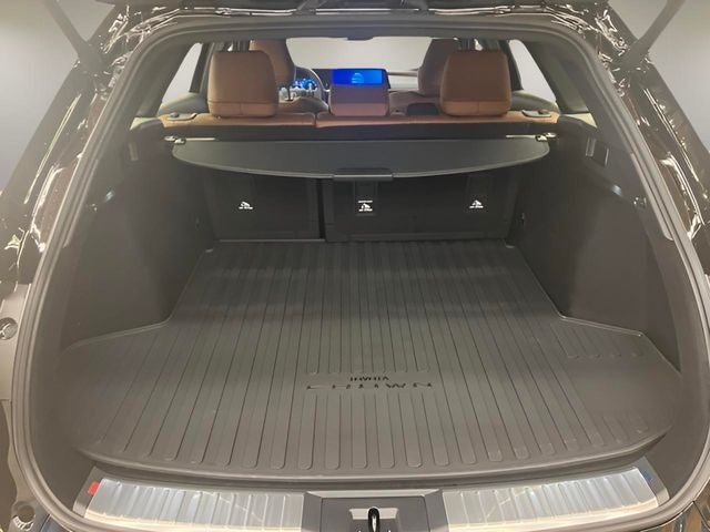 2025 Toyota Crown Signia Limited