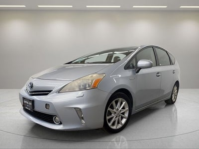 2013 Toyota Prius v Five