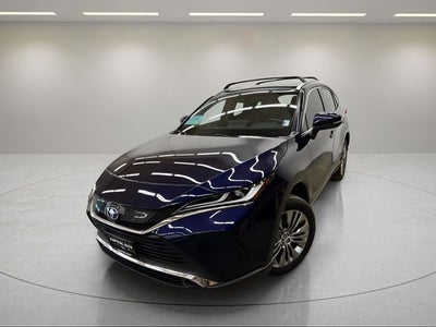 2022 Toyota Venza XLE