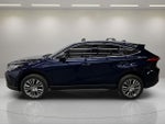 2022 Toyota Venza XLE