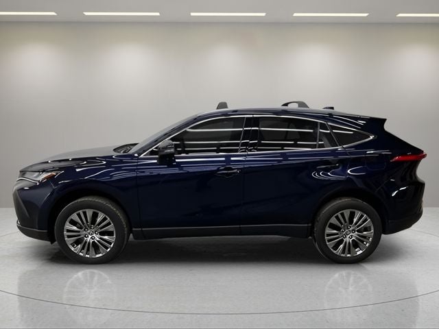 2022 Toyota Venza XLE