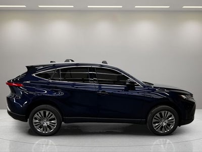2022 Toyota Venza XLE