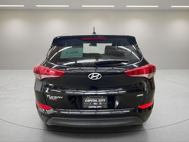 2016 Hyundai Tucson SE