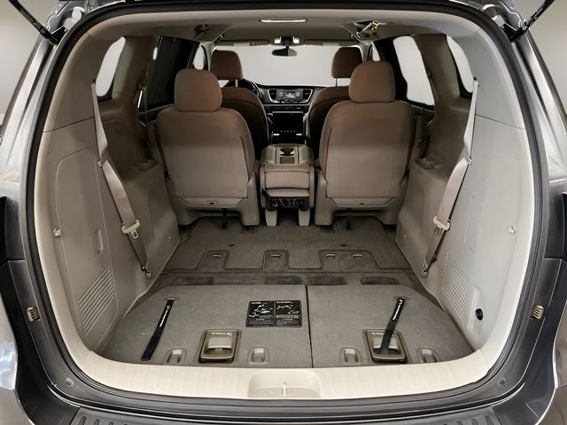 2016 Kia Sedona LX