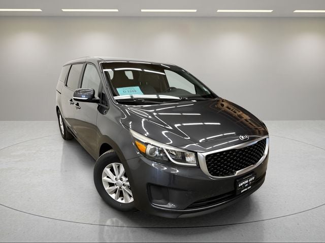 2016 Kia Sedona LX