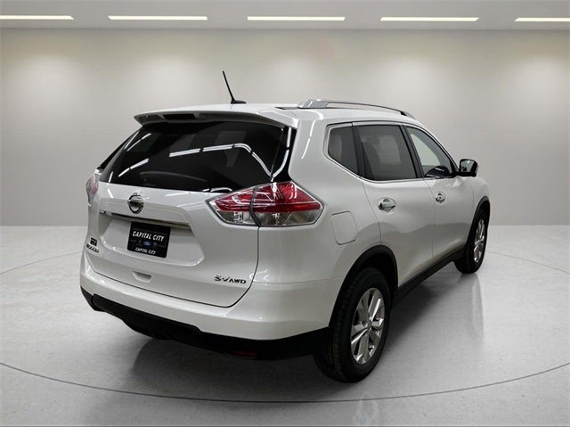 2016 Nissan Rogue SV